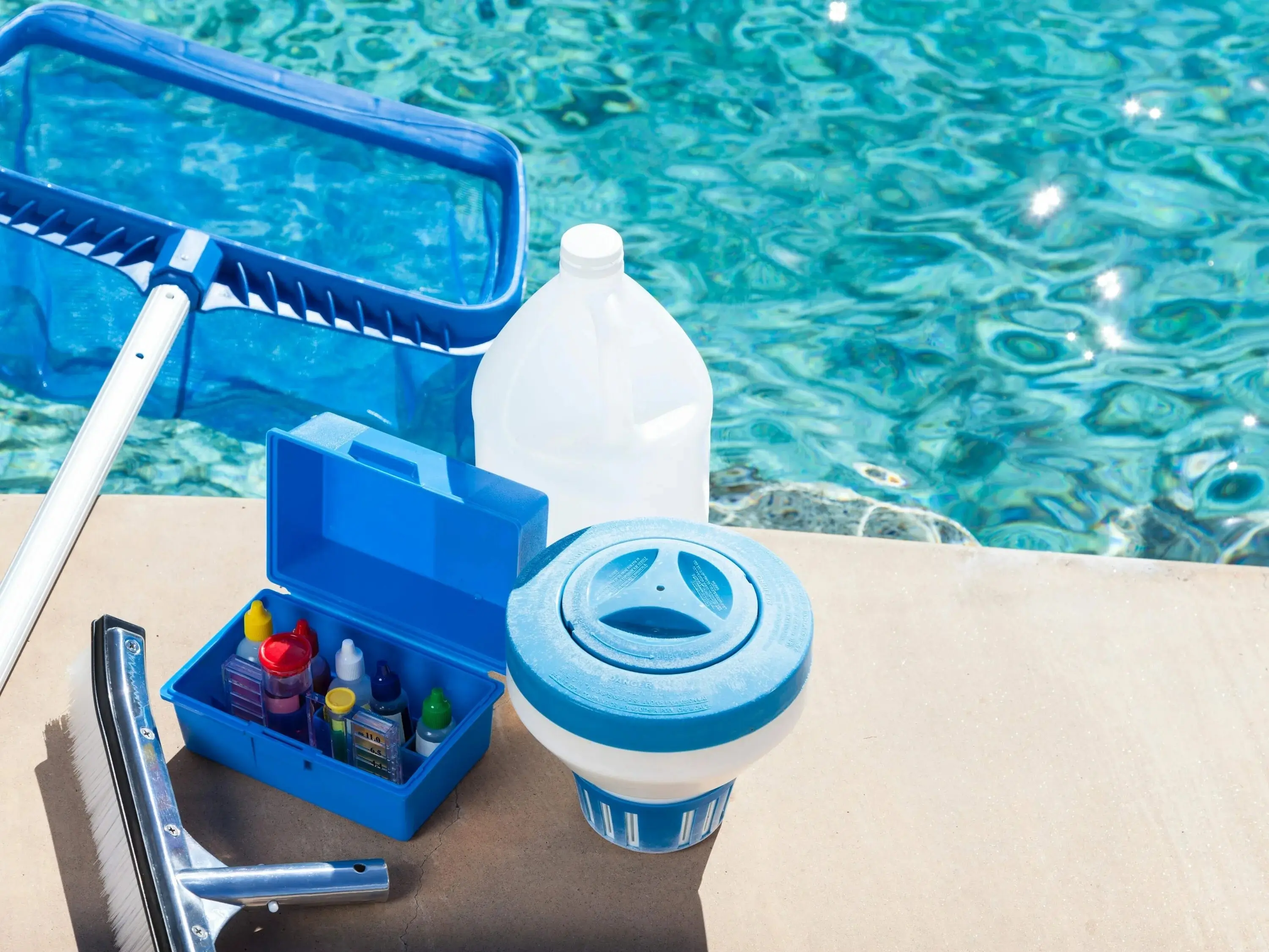 UV Sanitizer system for pools