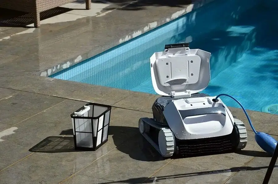 Robotic Pool Cleaner