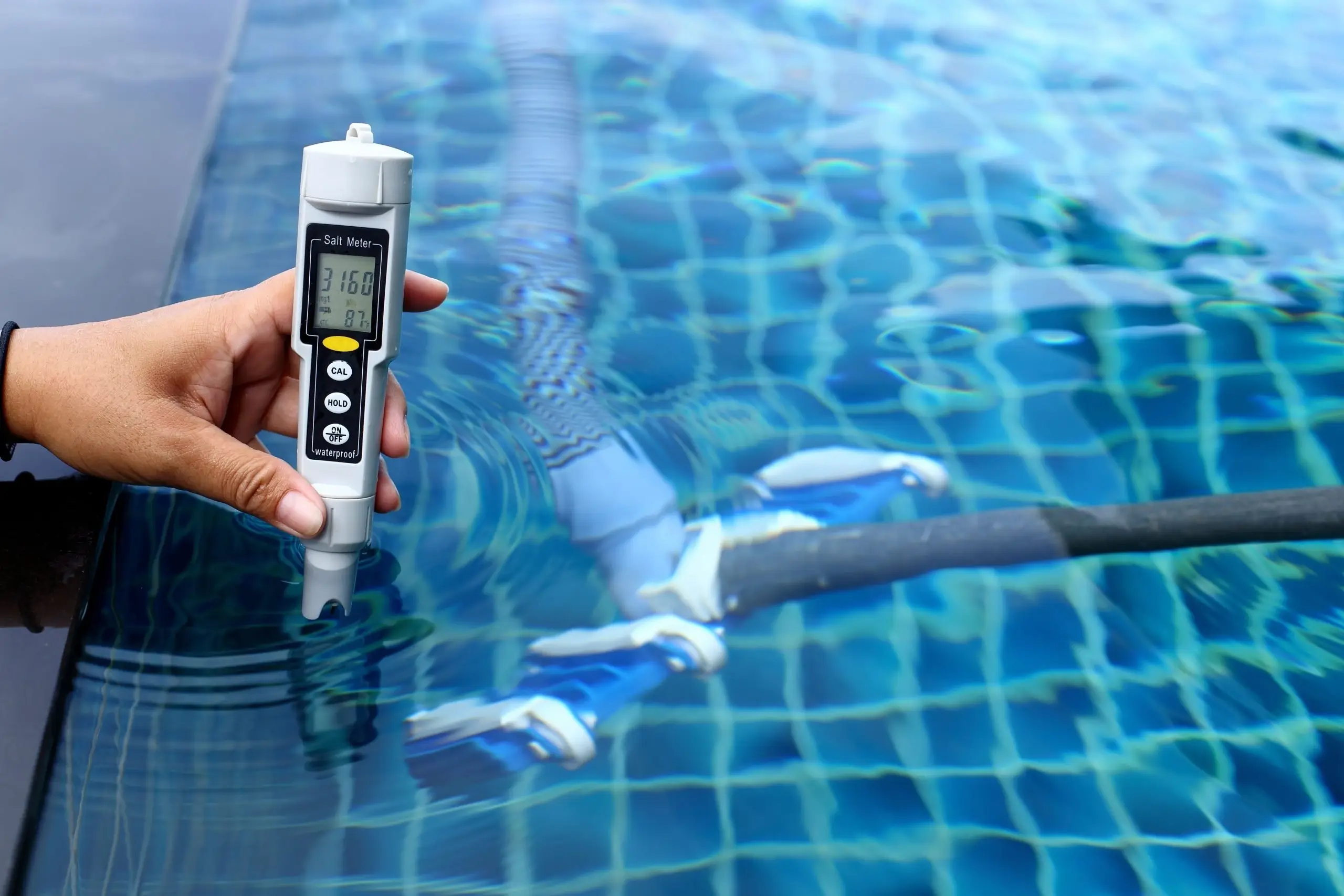 Smart water monitoring device